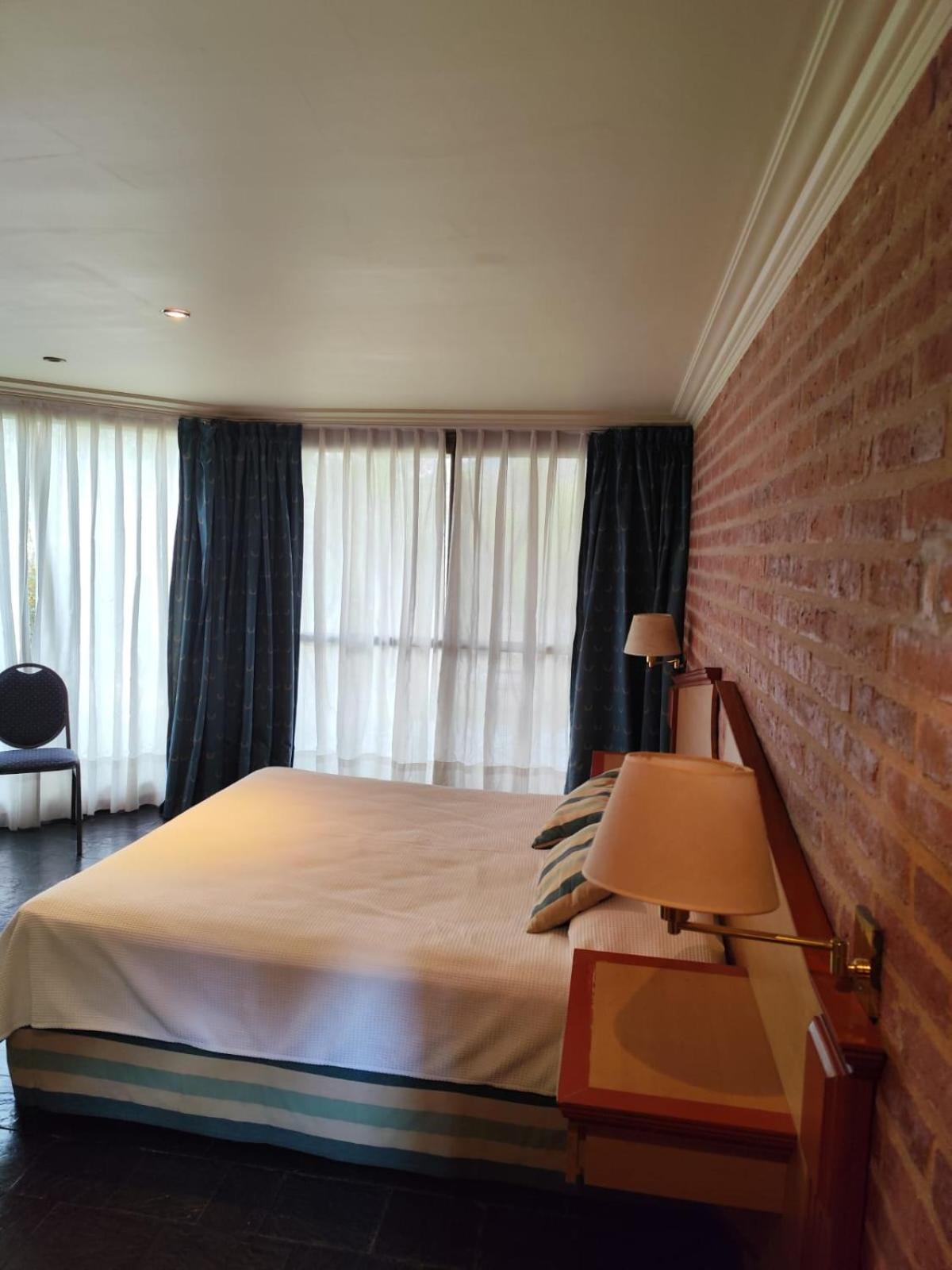 Hotel Del Dique Cabra Corral Eksteriør bilde